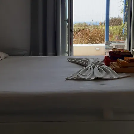 Haus Asterakia アパート Aliko Beach