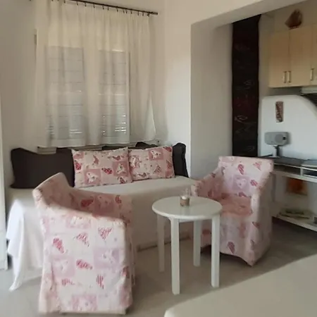 アパート Haus Asterakia