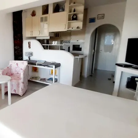 Haus Asterakia * 阿里克海滩